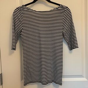 Old Navy Ballet neck shirt